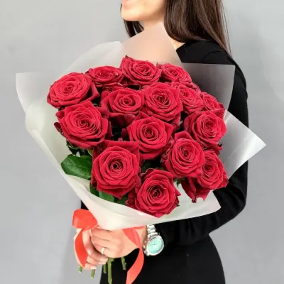 Купить Букет из 15 красных роз